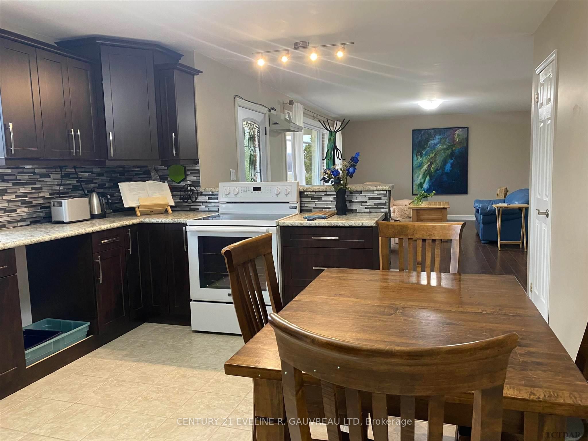 Photo 94 of 335147 11 N, Englehart, Central Timiskaming — HOMEH