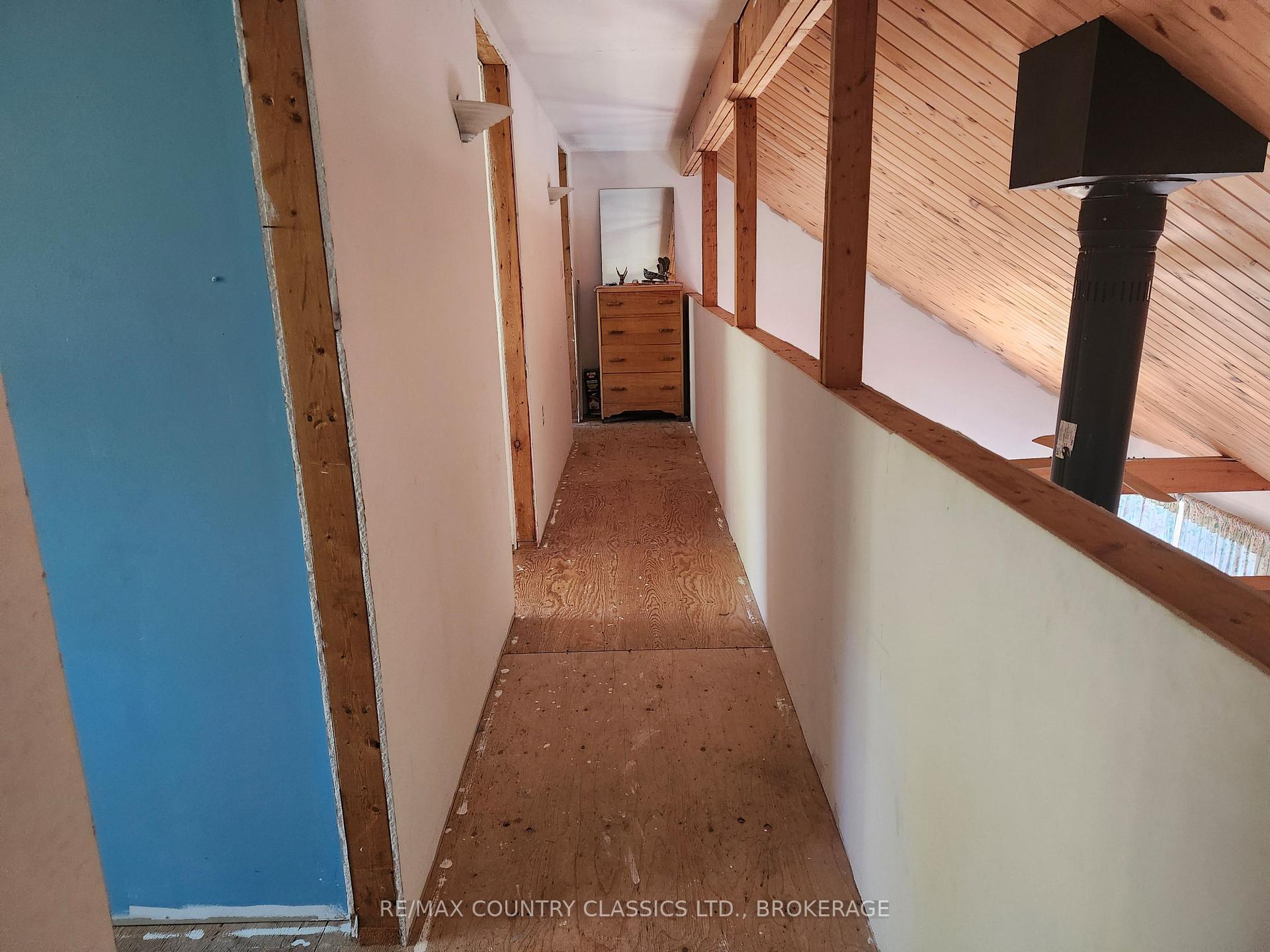 Photo 17 of 1116 Greer Road, North Frontenac, Frontenac North — HOMEH