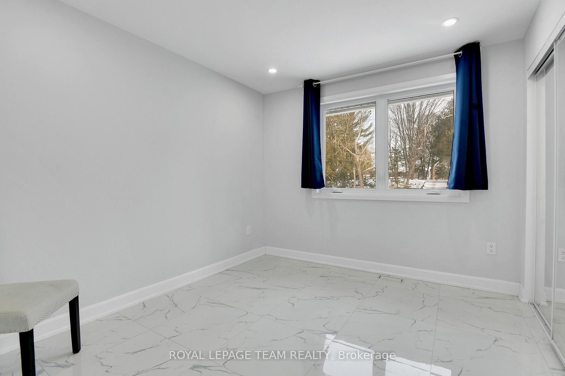 Photo 26 of 14 Stephanie Avenue, Ottawa, Rideau Heights/Rideau River — HOMEH