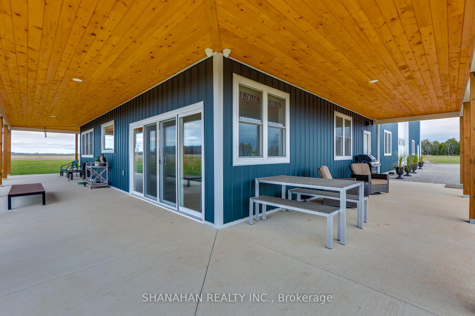 Photo 5 of 1575 Dobbyn Road, Dawn-Euphemia, Dawn Euphemia — HOMEH