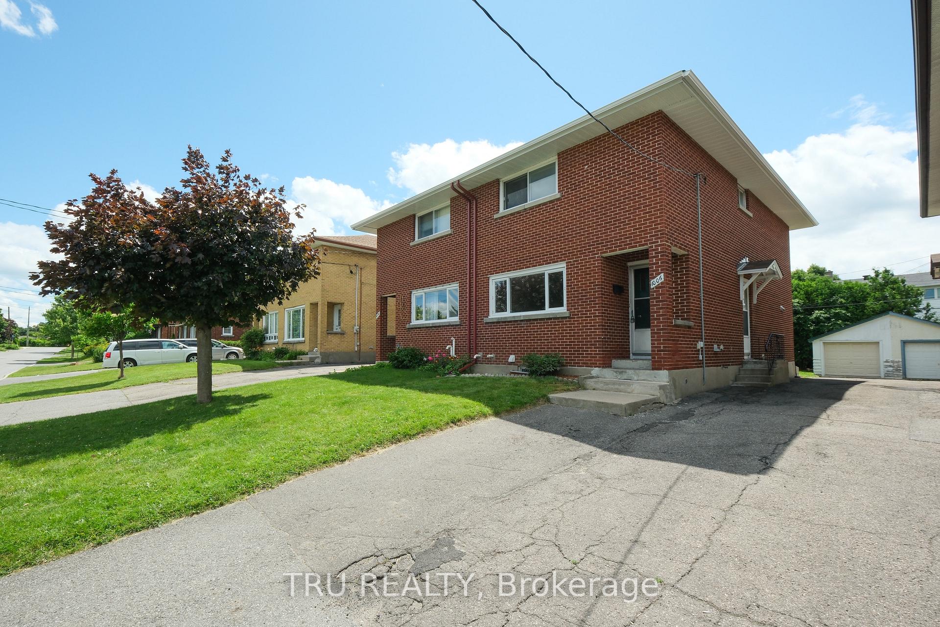 Photo 22 of 1006 Riddell Avenue S, Ottawa, Braemar Park — HOMEH