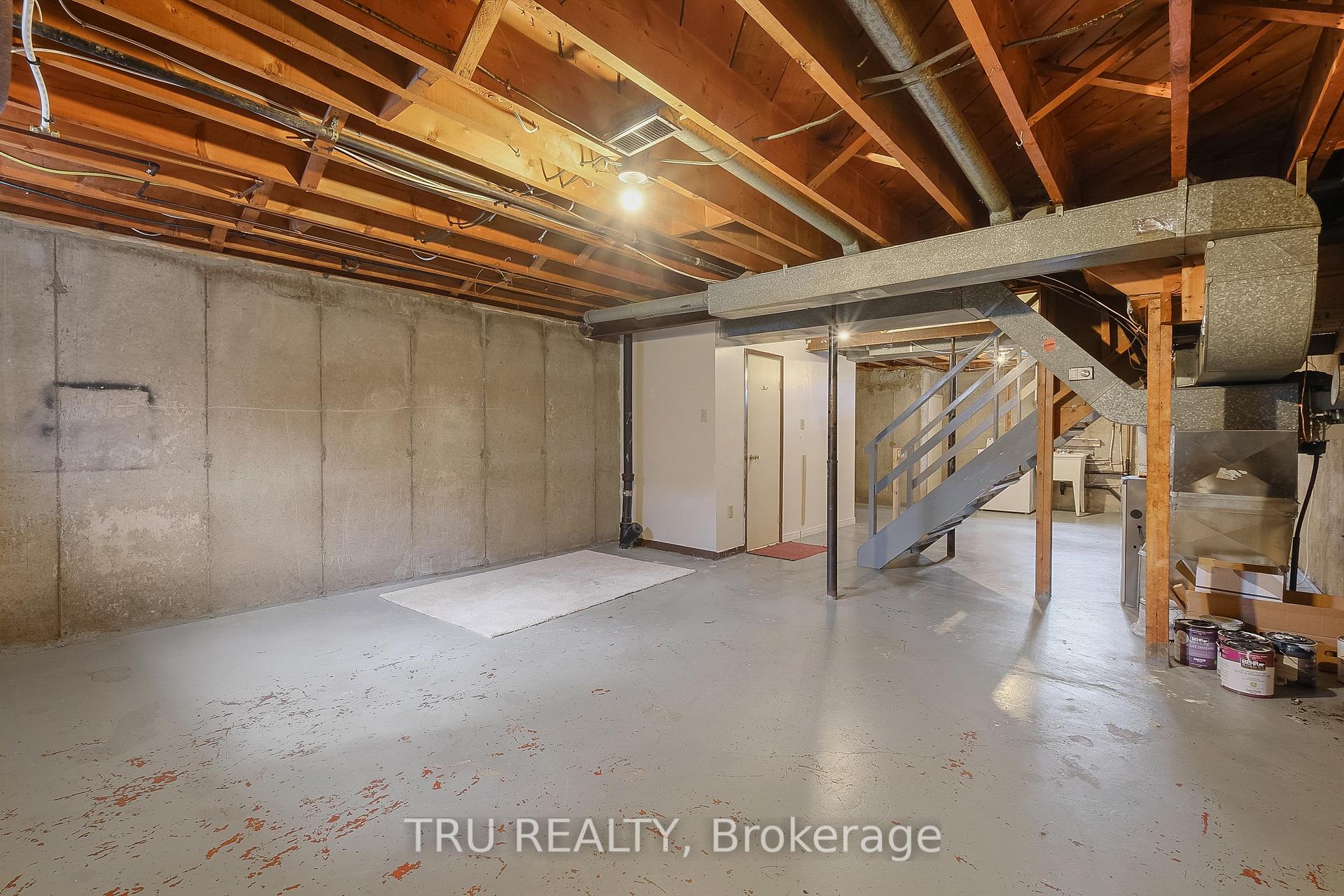 Photo 28 of 1006 Riddell Avenue S, Ottawa, Braemar Park — HOMEH