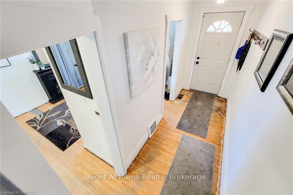 Photo 11 of 1468 Barton Street E, Hamilton, Homeside — HOMEH