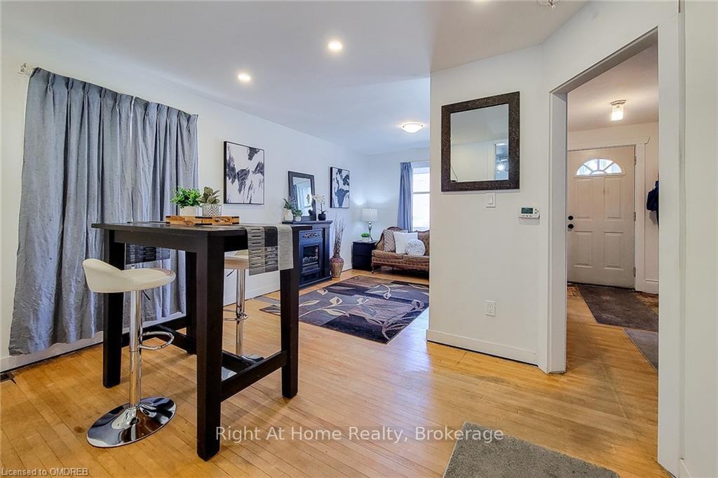 Photo 13 of 1468 Barton Street E, Hamilton, Homeside — HOMEH