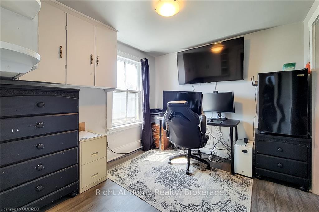 Photo 28 of 1468 Barton Street E, Hamilton, Homeside — HOMEH