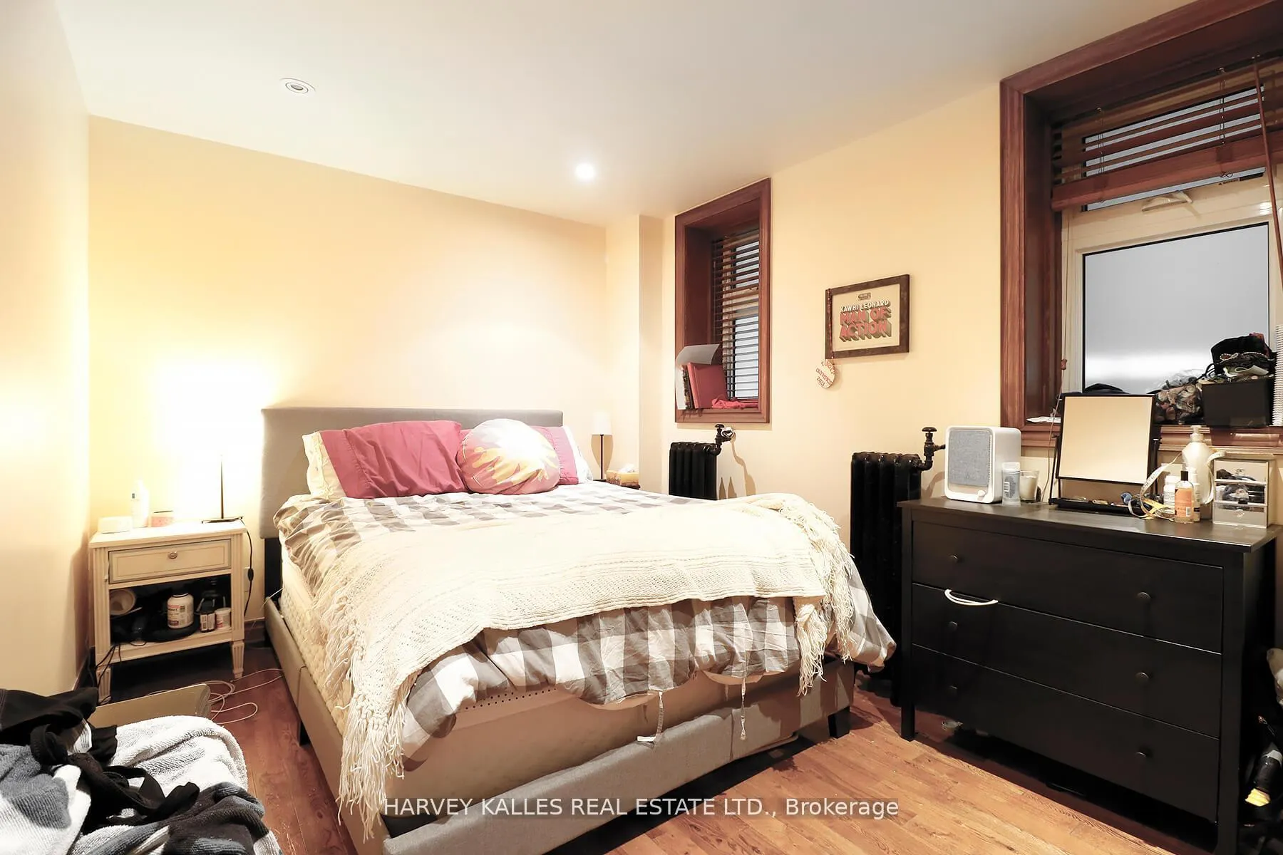 Photo 12 of Unit 1, 152 Hilton Avenue, Toronto, Casa Loma — HOMEH
