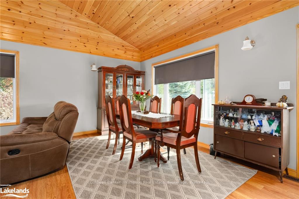 Photo 6 of 113 Queen Street, Burk's Falls — HOMEH