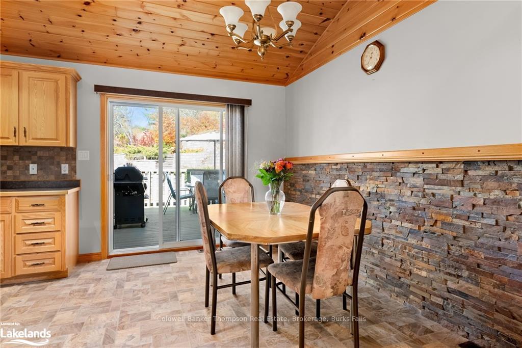 Photo 9 of 113 Queen Street, Burk's Falls — HOMEH