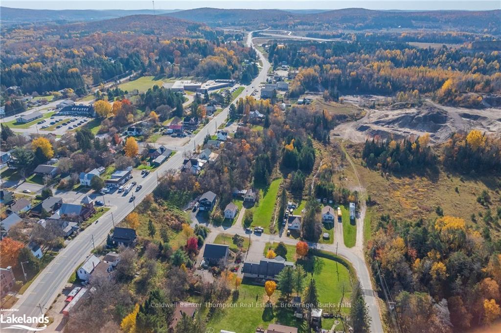 Photo 28 of 113 Queen Street, Burk's Falls — HOMEH