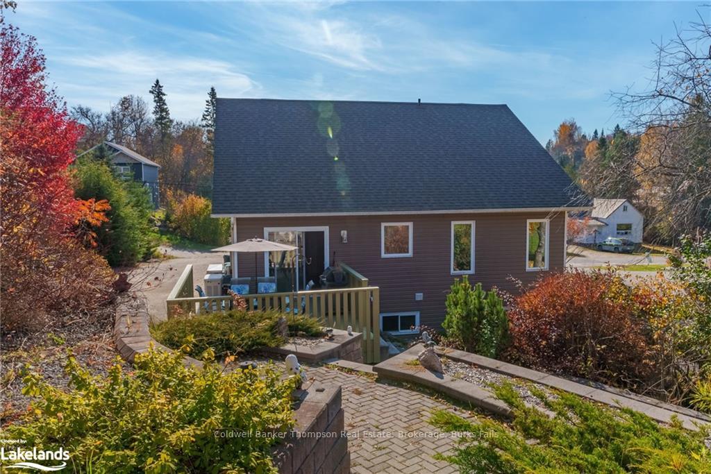 Photo 41 of 113 Queen Street, Burk's Falls — HOMEH
