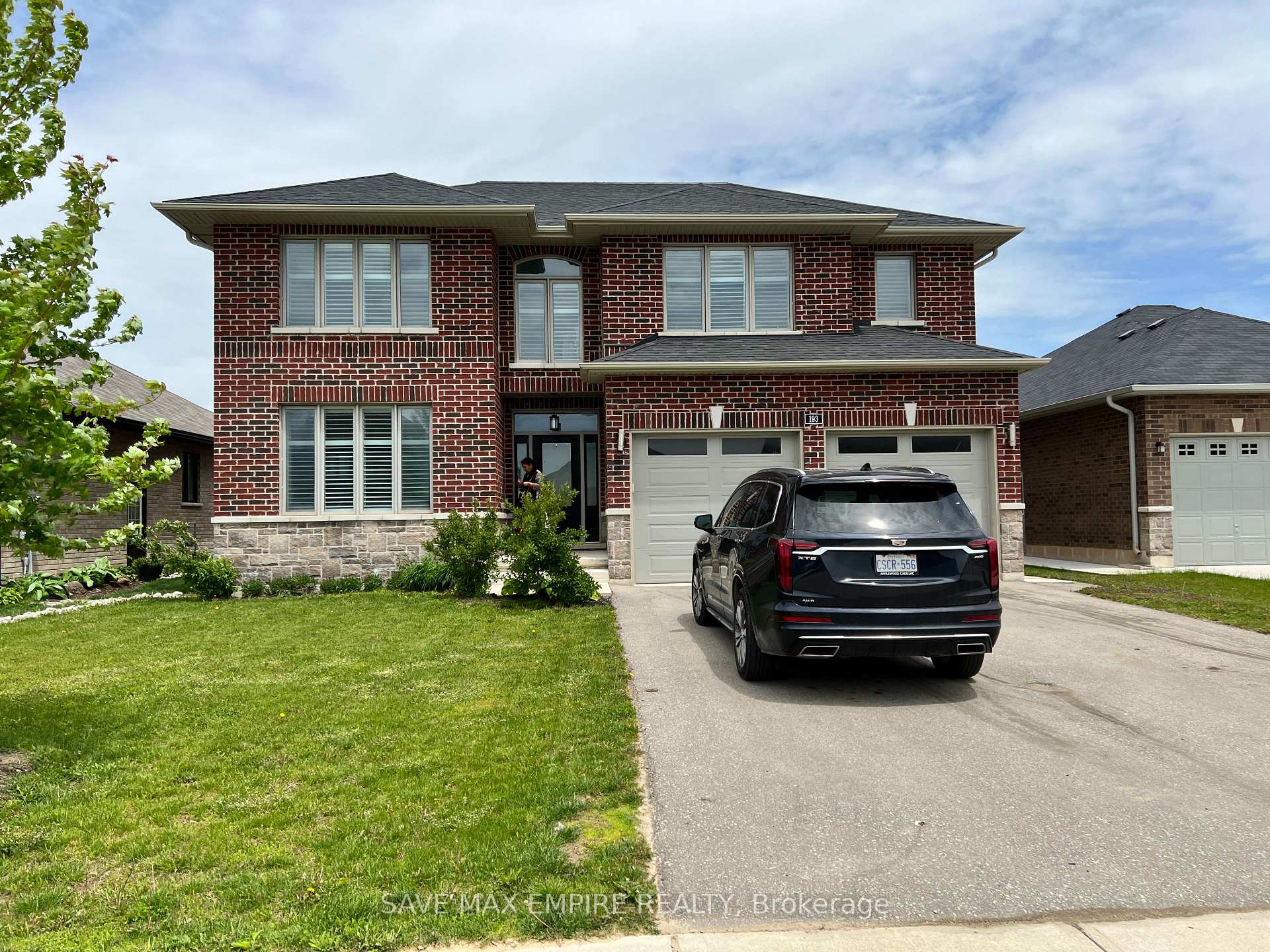 Front of 193 Leitch Street