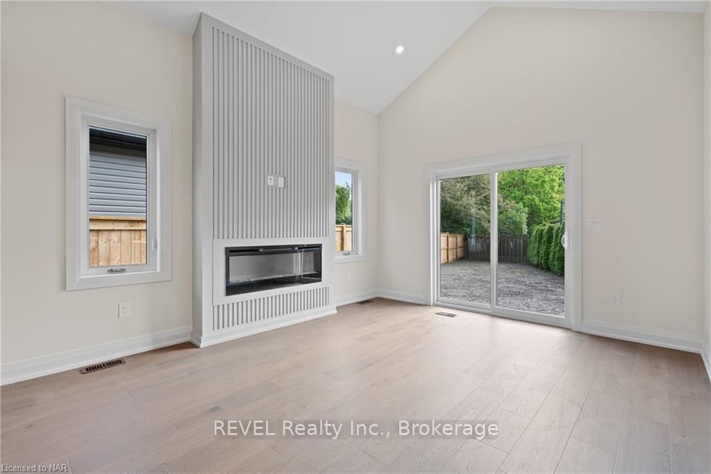 Photo 17 of 492 Vine Street, St. Catharines, Vine/Linwell — HOMEH