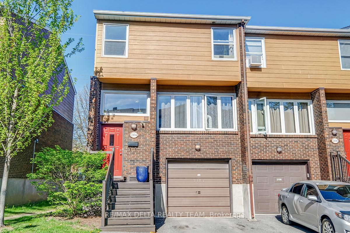 Photo 1 of 2104 Eric Crescent, Ottawa, Pineview — HOMEH