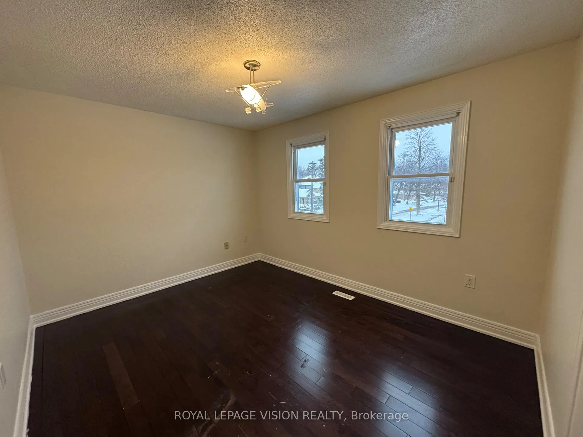 Photo 10 of Unit Main, 1200 Maple Gate, Pickering, Liverpool — HOMEH