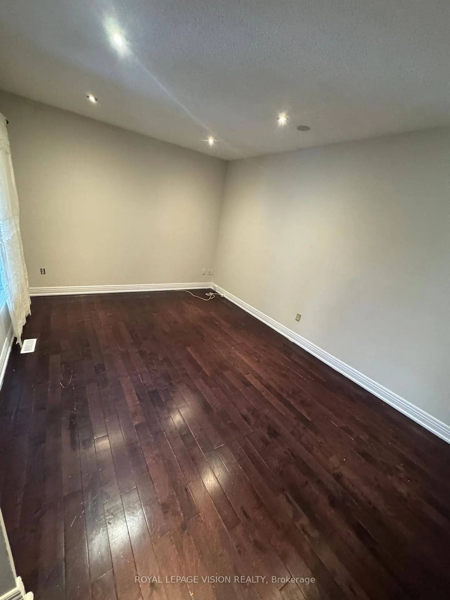 Photo 14 of Unit Main, 1200 Maple Gate, Pickering, Liverpool — HOMEH