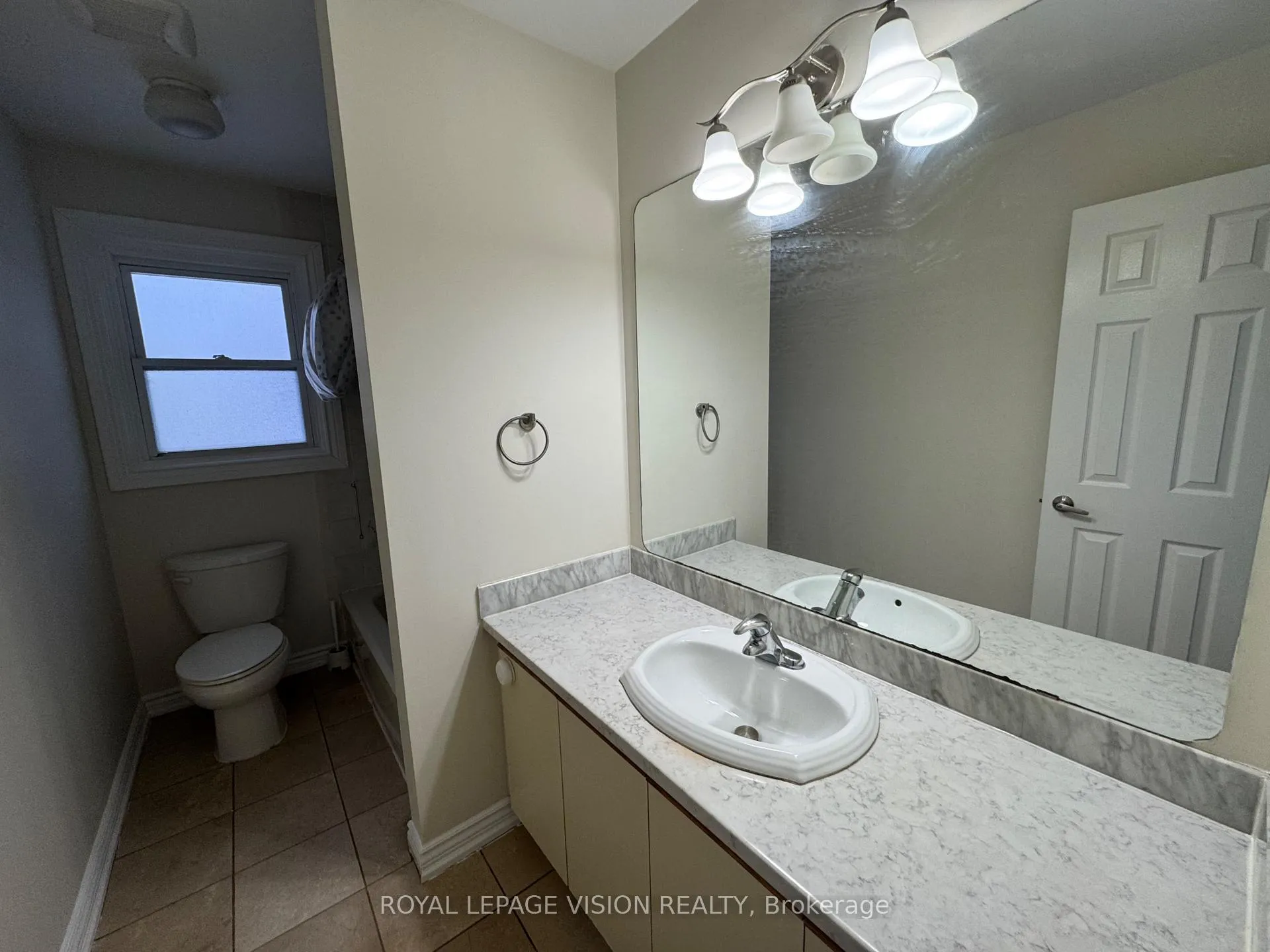Photo 15 of Unit Main, 1200 Maple Gate, Pickering, Liverpool — HOMEH