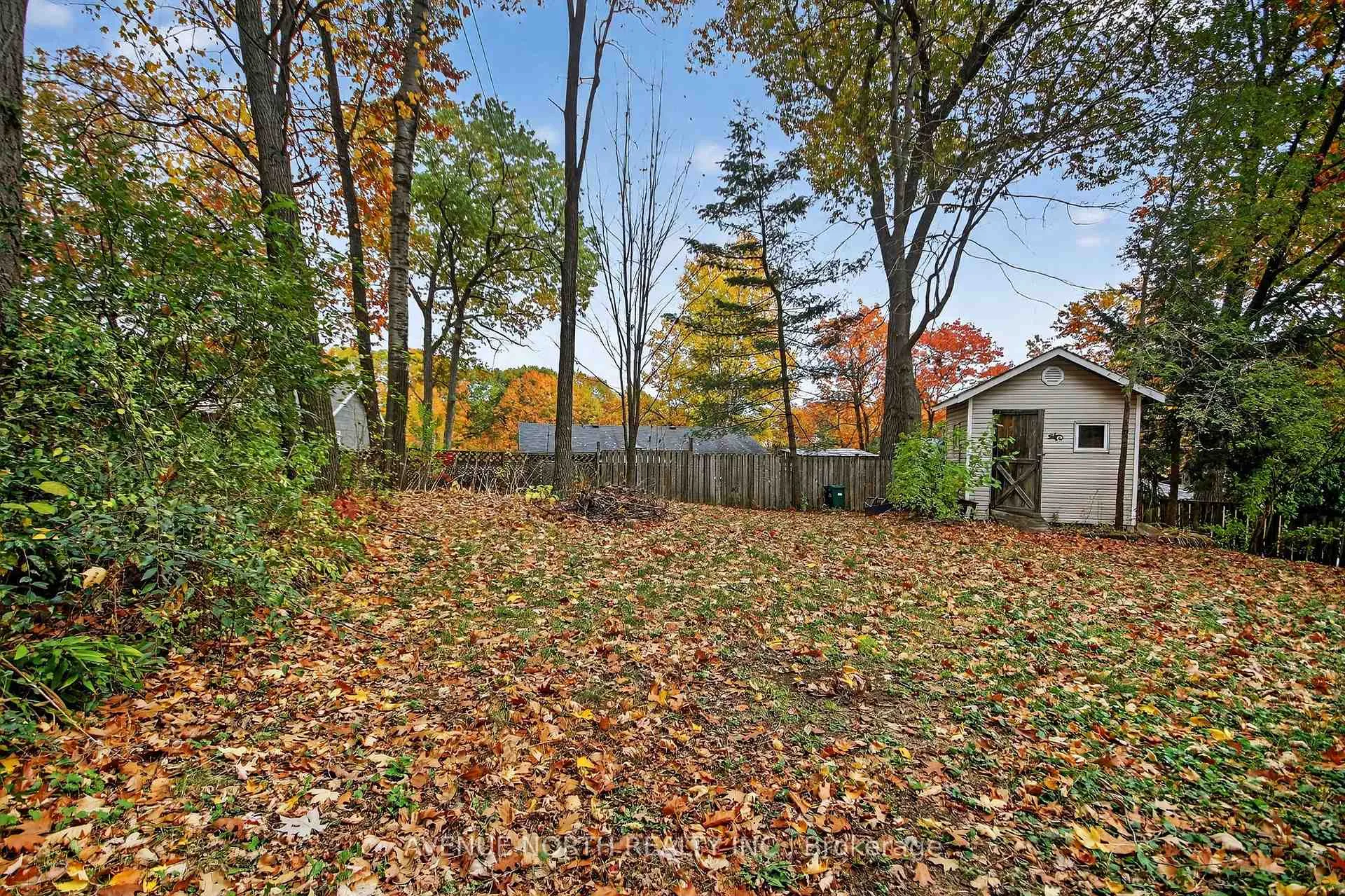 Photo 5 of 116 Woods Road, Ottawa, Constance Bay — HOMEH