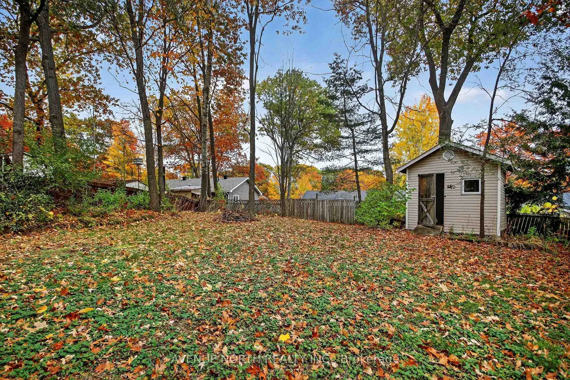 Photo 6 of 116 Woods Road, Ottawa, Constance Bay — HOMEH