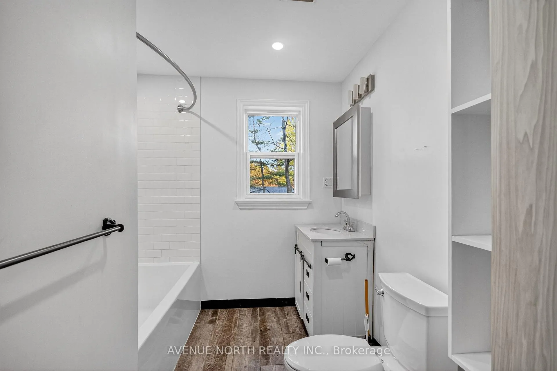 Photo 22 of 116 Woods Road, Ottawa, Constance Bay — HOMEH