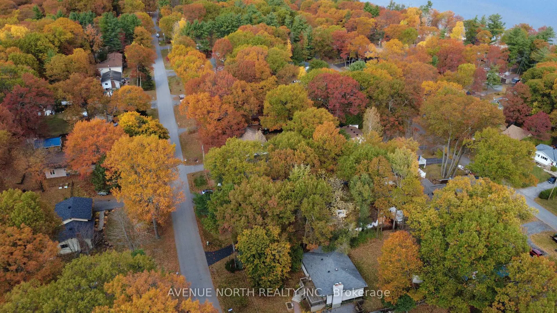 Photo 37 of 116 Woods Road, Ottawa, Constance Bay — HOMEH