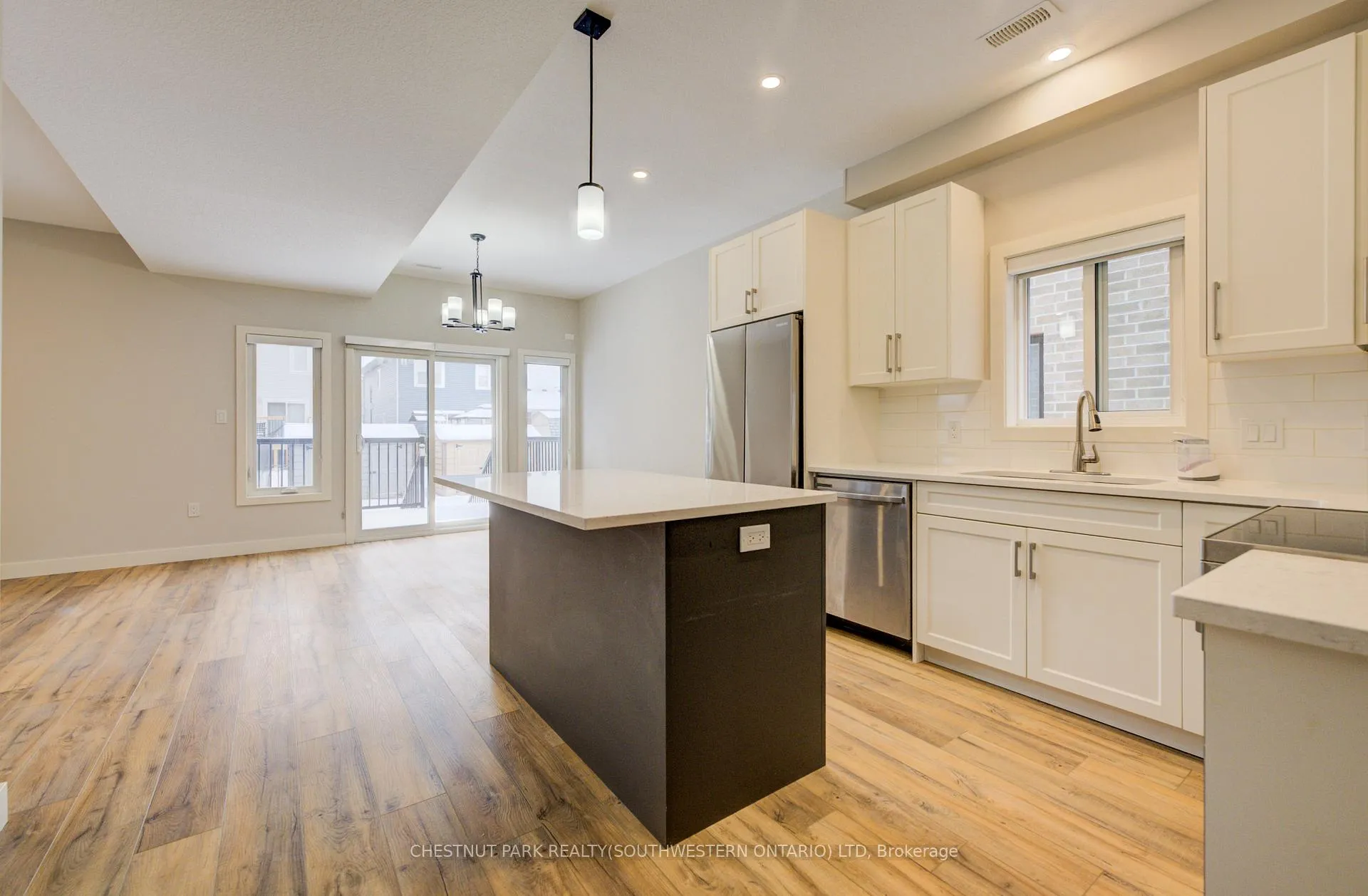 Photo 7 of Unit A, 33 Second Avenue, Kitchener — HOMEH