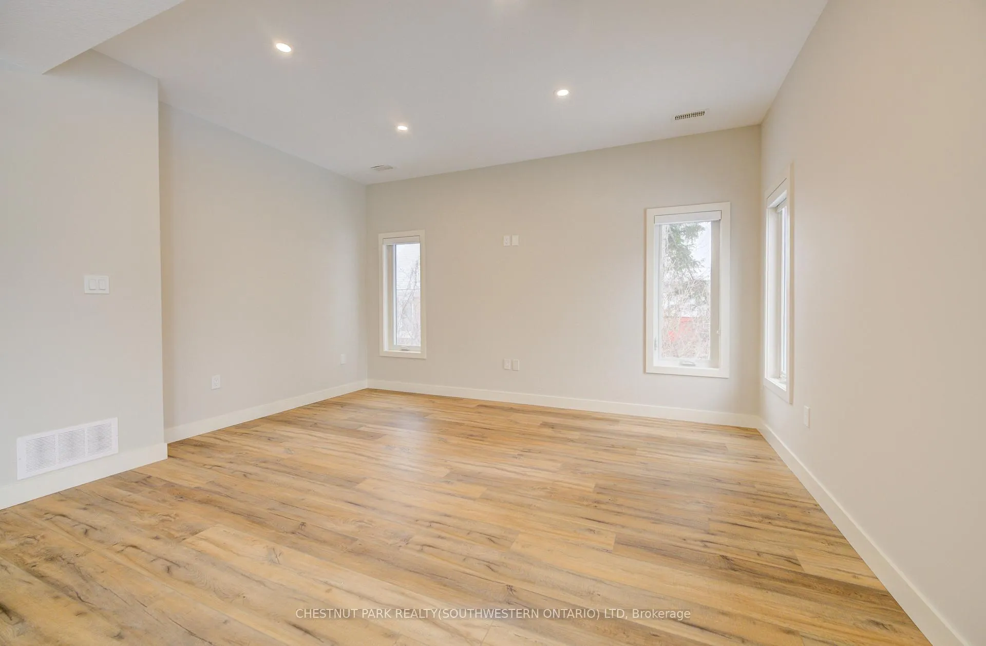 Photo 14 of Unit A, 33 Second Avenue, Kitchener — HOMEH