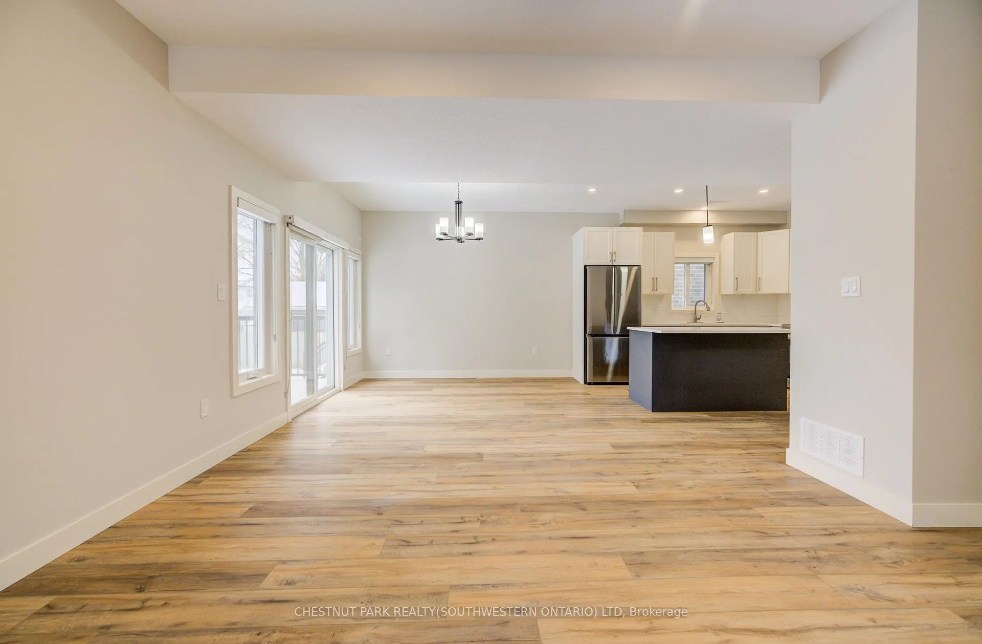 Photo 16 of Unit A, 33 Second Avenue, Kitchener — HOMEH