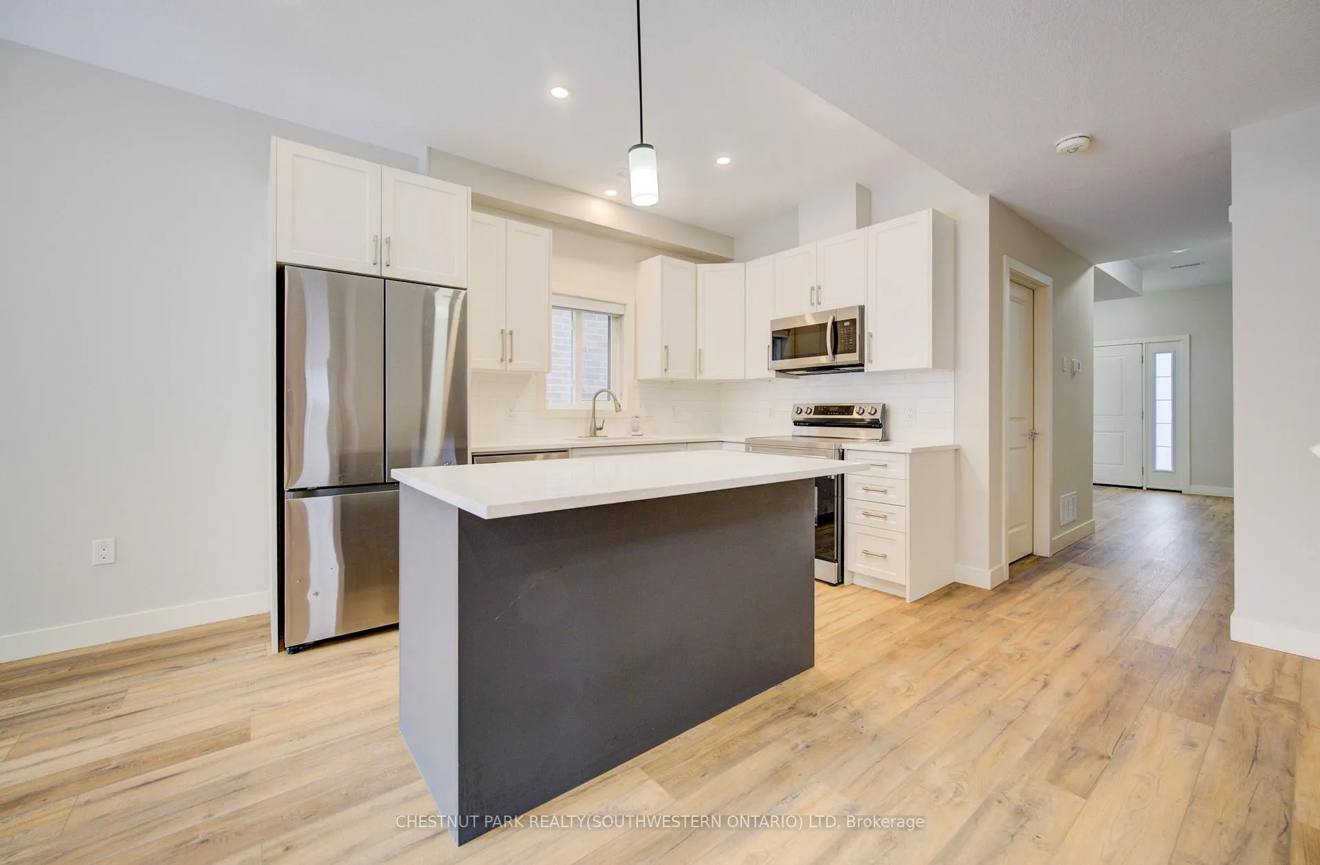 Photo 18 of Unit A, 33 Second Avenue, Kitchener — HOMEH