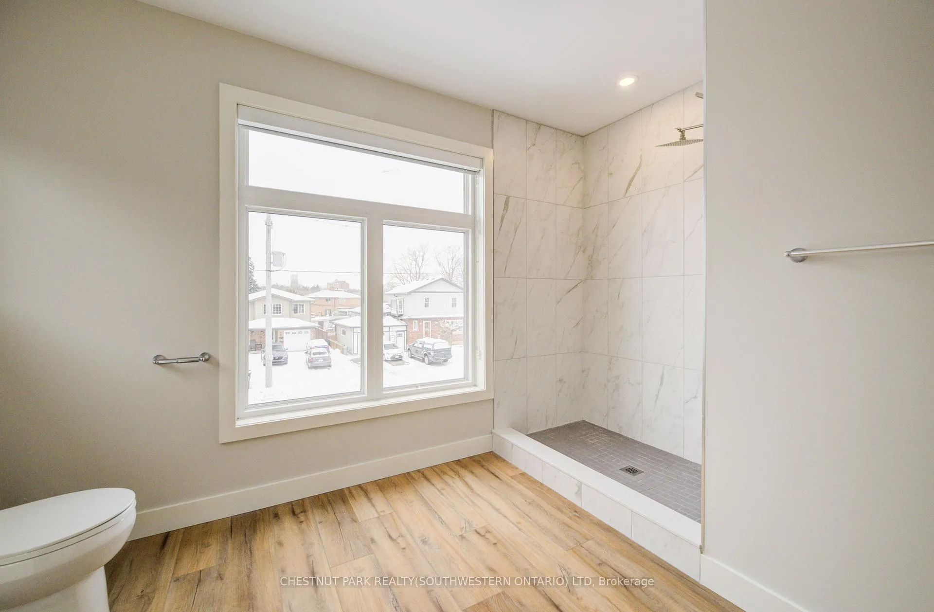 Photo 24 of Unit A, 33 Second Avenue, Kitchener — HOMEH