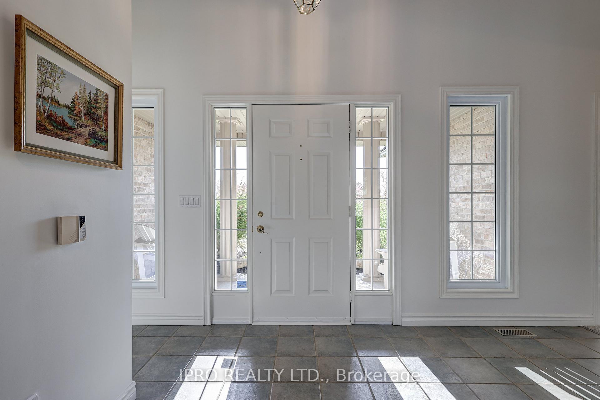 Photo 3 of 7537 Rogers Road, Malahide, Rural Malahide — HOMEH