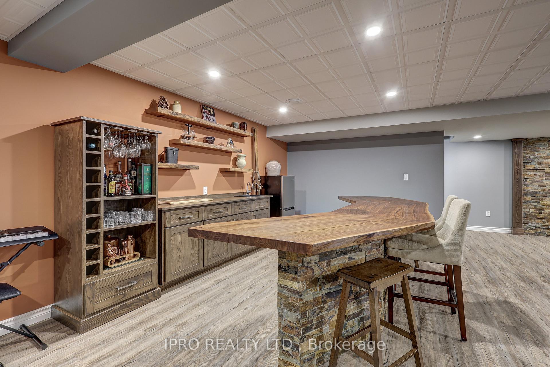 Photo 20 of 7537 Rogers Road, Malahide, Rural Malahide — HOMEH