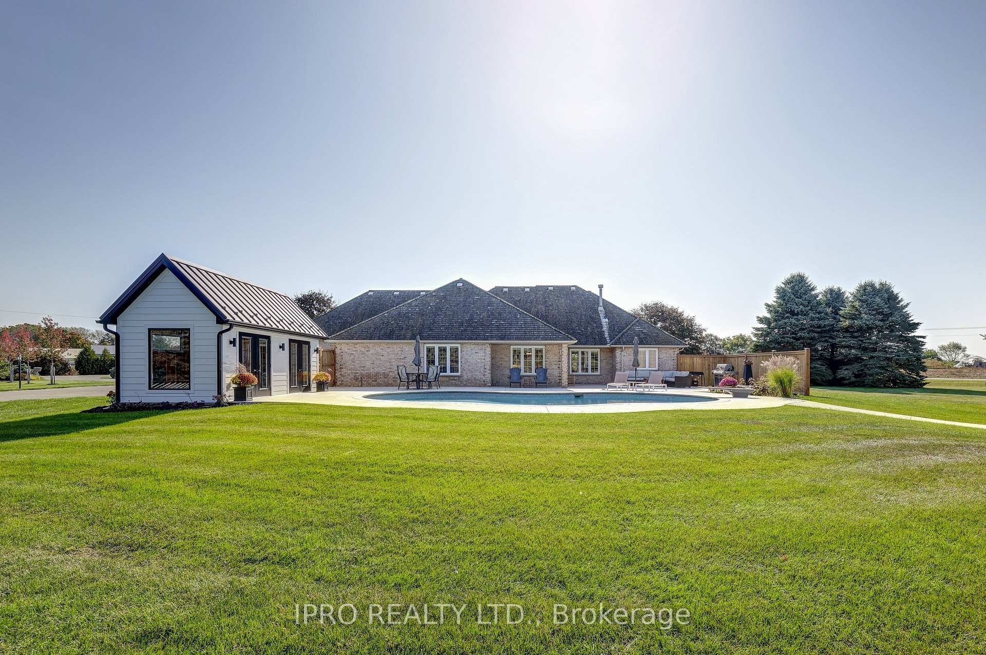 Photo 25 of 7537 Rogers Road, Malahide, Rural Malahide — HOMEH
