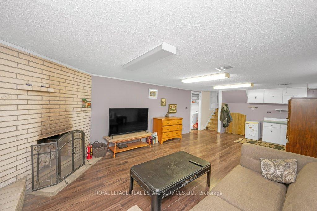 Photo 19 of 61 Felker Avenue, Hamilton, Stoney Creek — HOMEH