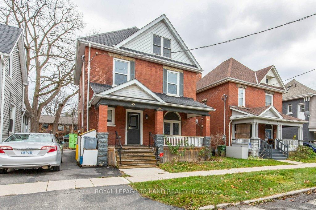 Photo 2 of 35 Metcalfe Street, St. Thomas — HOMEH