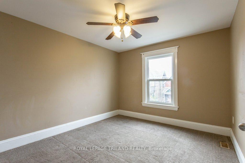 Photo 18 of 35 Metcalfe Street, St. Thomas — HOMEH
