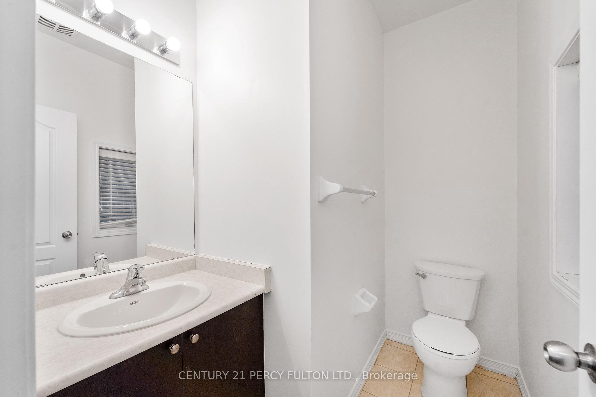 Photo 9 of 21 Nott Drive, Ajax, Northwest Ajax — HOMEH