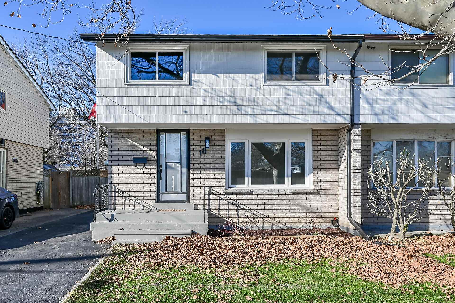 Photo 1 of 18 Palmer Road, Hamilton, Berrisfield — HOMEH