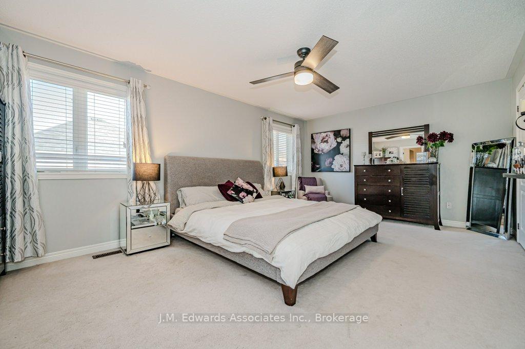 Photo 19 of 139 Humphrey Street, Hamilton, Waterdown — HOMEH