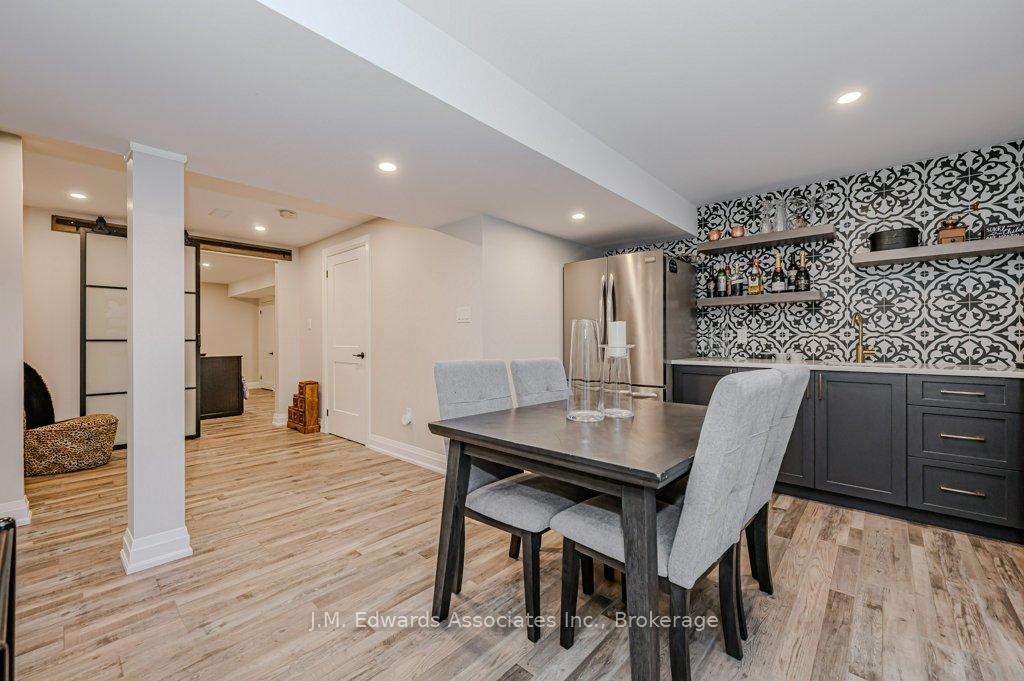 Photo 30 of 139 Humphrey Street, Hamilton, Waterdown — HOMEH