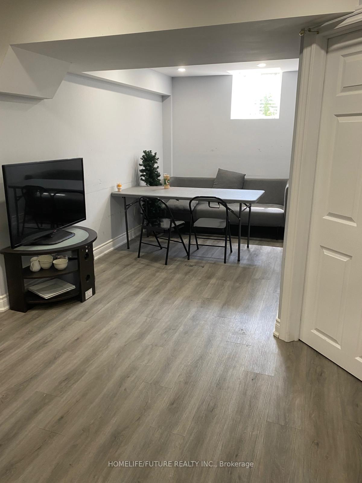 Photo 8 of Unit Bsmt, 63 Bonathon Crescent, Clarington, Bowmanville — HOMEH