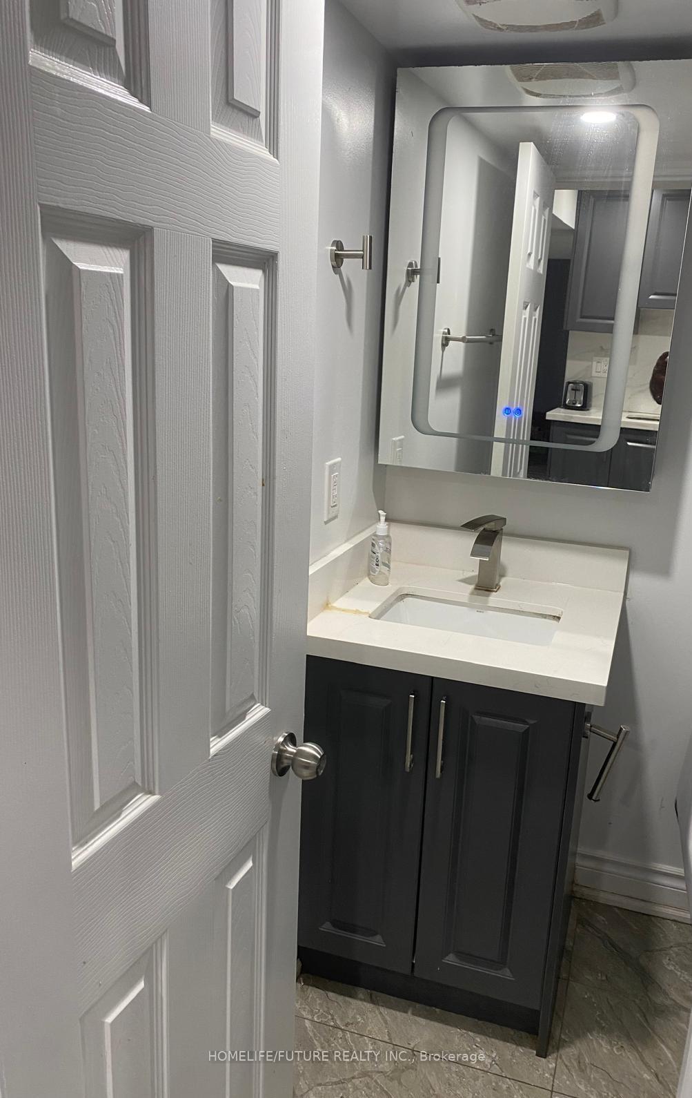 Photo 6 of Unit Bsmt, 63 Bonathon Crescent, Clarington, Bowmanville — HOMEH