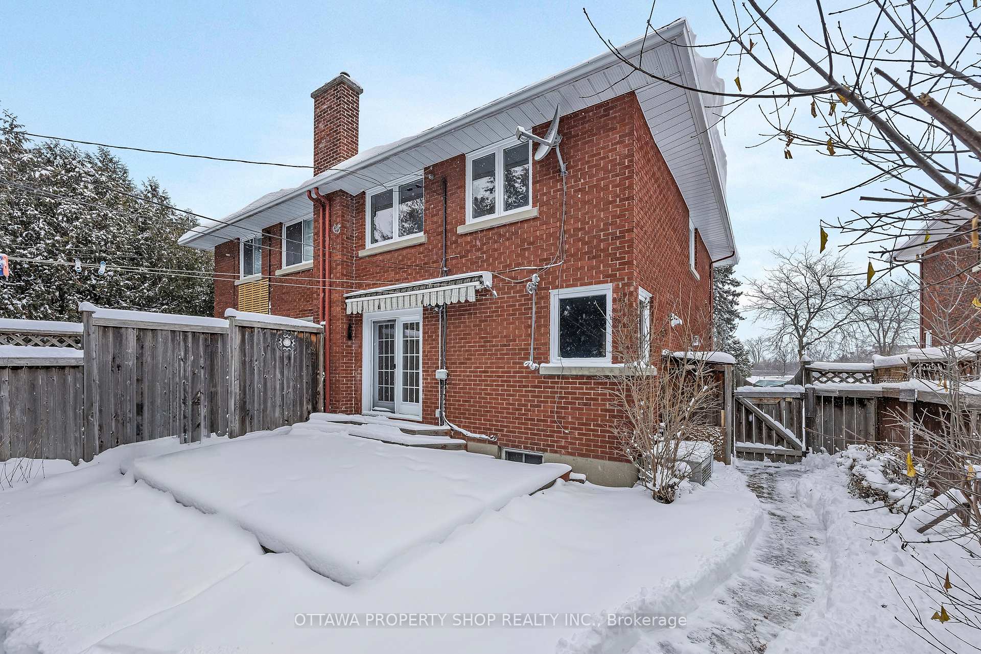 Photo 14 of 674 Hastings Avenue, Ottawa, Elmvale Acres — HOMEH