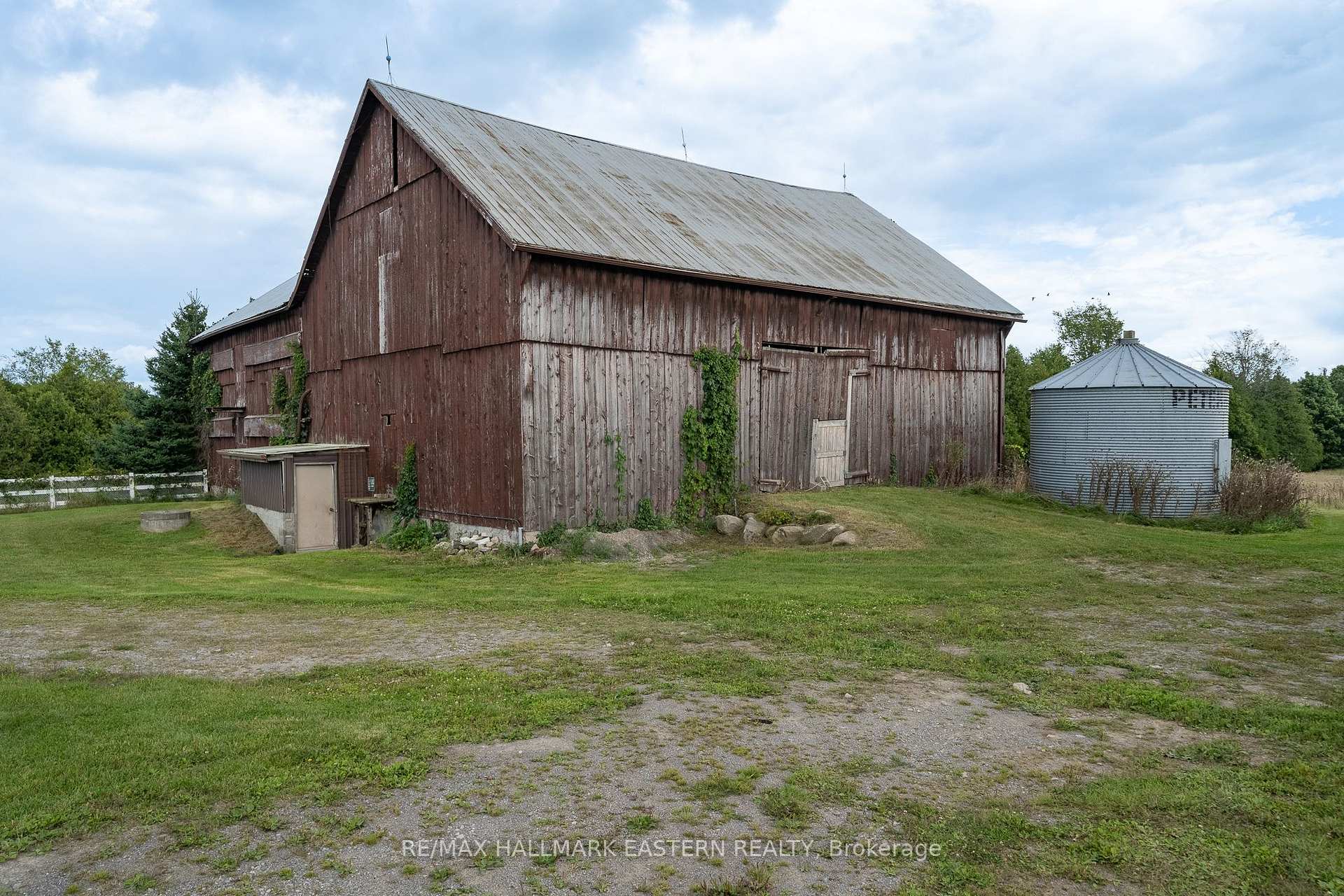 Photo 31 of 440 County Rd 40, Douro-Dummer — HOMEH