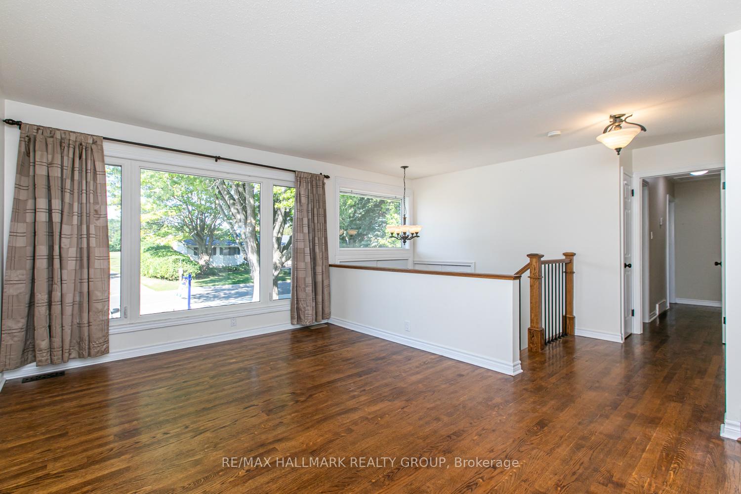Photo 9 of 13 Bedale Drive, Ottawa, Crystal Beach — HOMEH