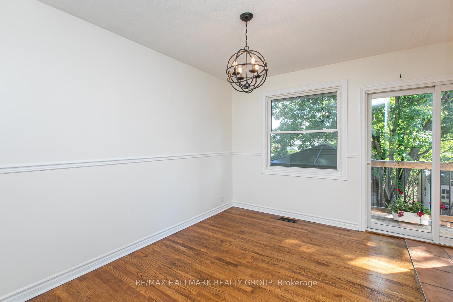 Photo 12 of 13 Bedale Drive, Ottawa, Crystal Beach — HOMEH