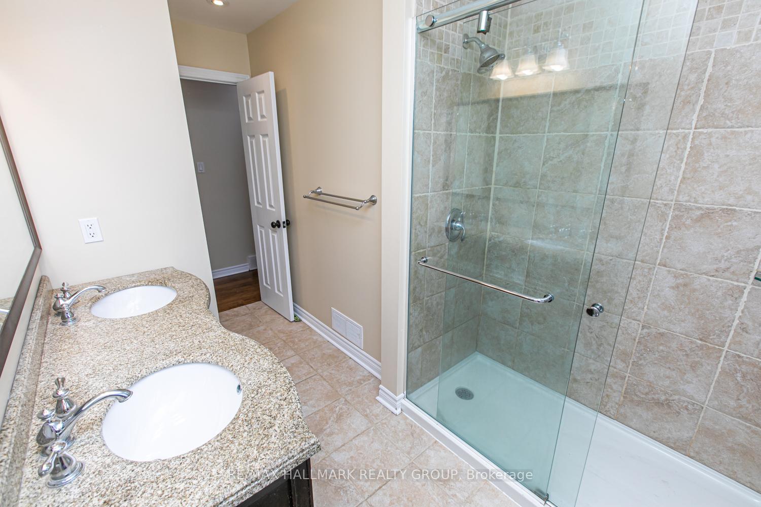 Photo 17 of 13 Bedale Drive, Ottawa, Crystal Beach — HOMEH