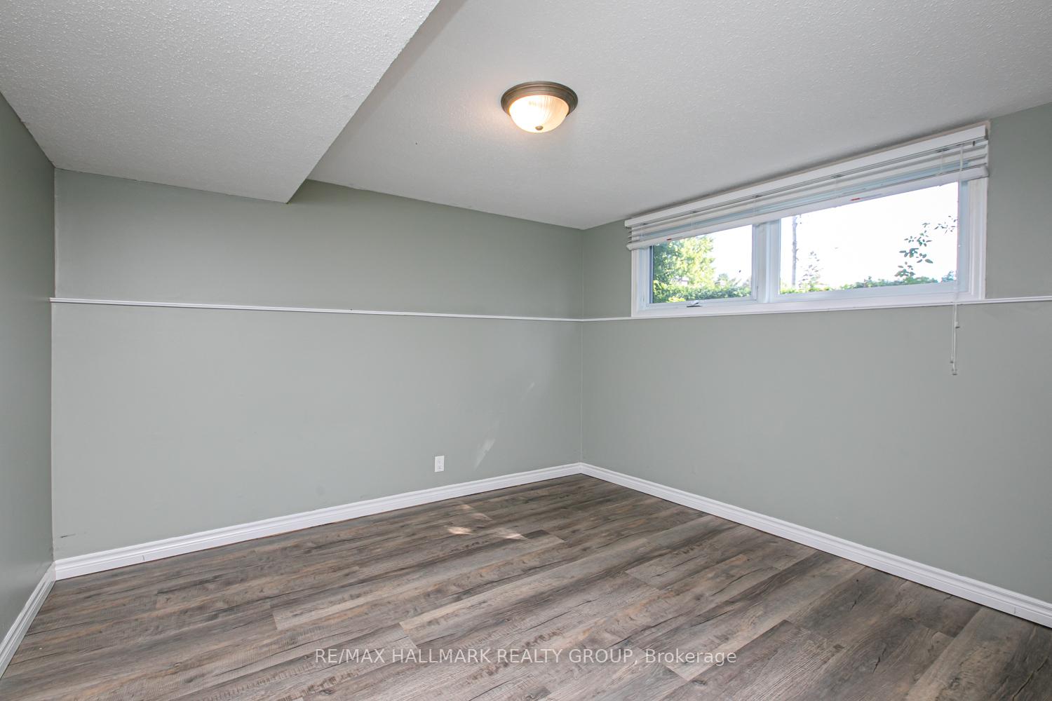 Photo 24 of 13 Bedale Drive, Ottawa, Crystal Beach — HOMEH