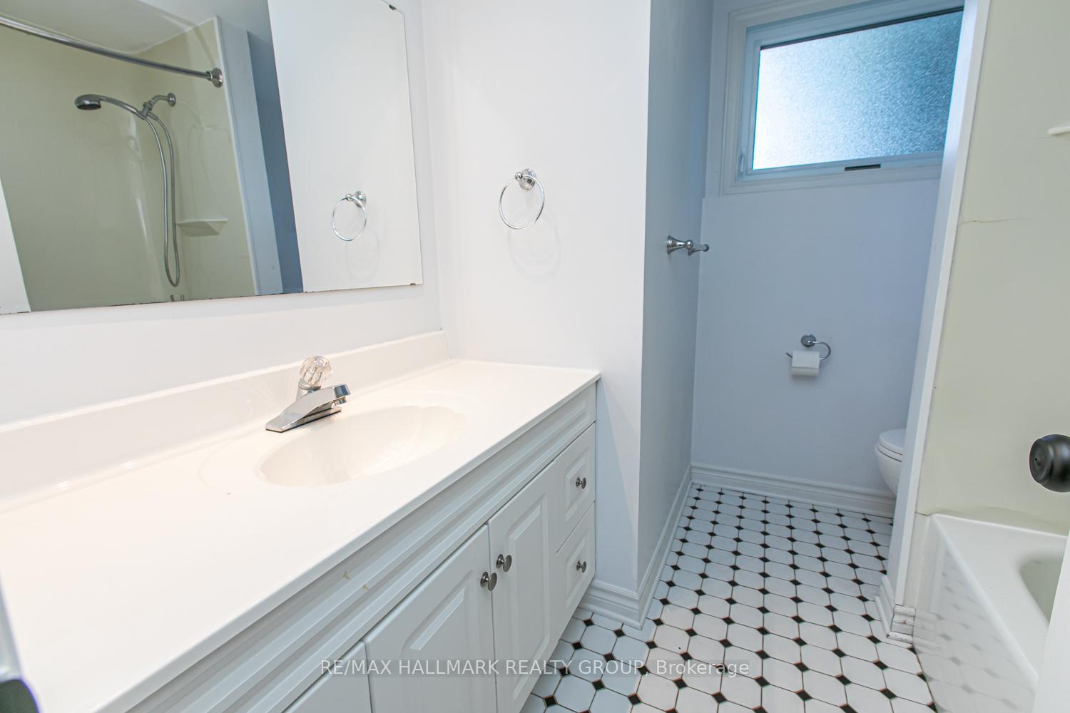 Photo 30 of 13 Bedale Drive, Ottawa, Crystal Beach — HOMEH