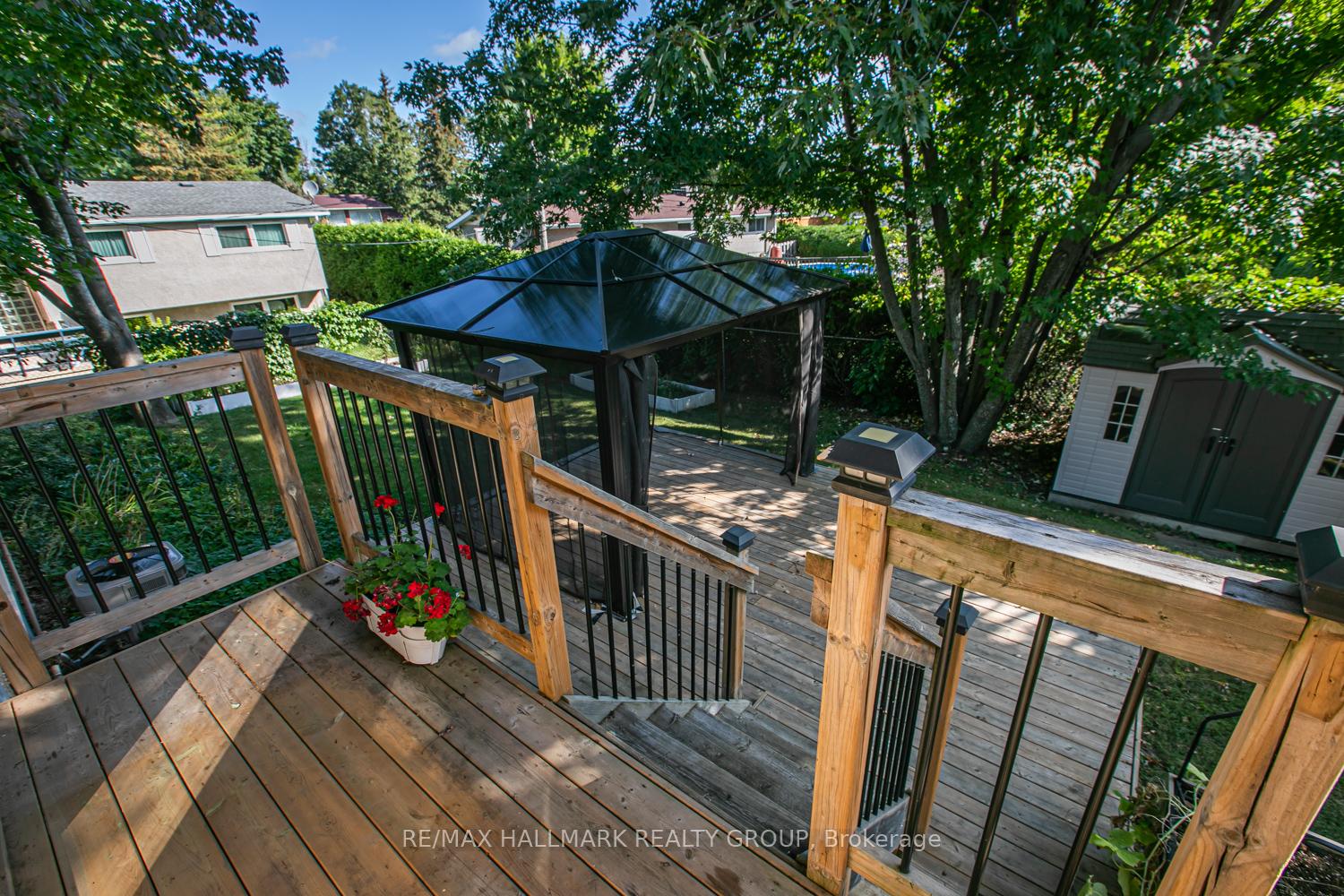 Photo 31 of 13 Bedale Drive, Ottawa, Crystal Beach — HOMEH