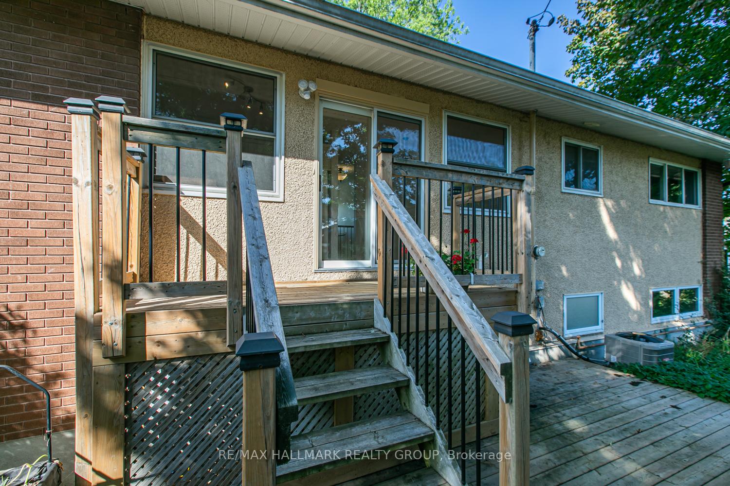 Photo 32 of 13 Bedale Drive, Ottawa, Crystal Beach — HOMEH
